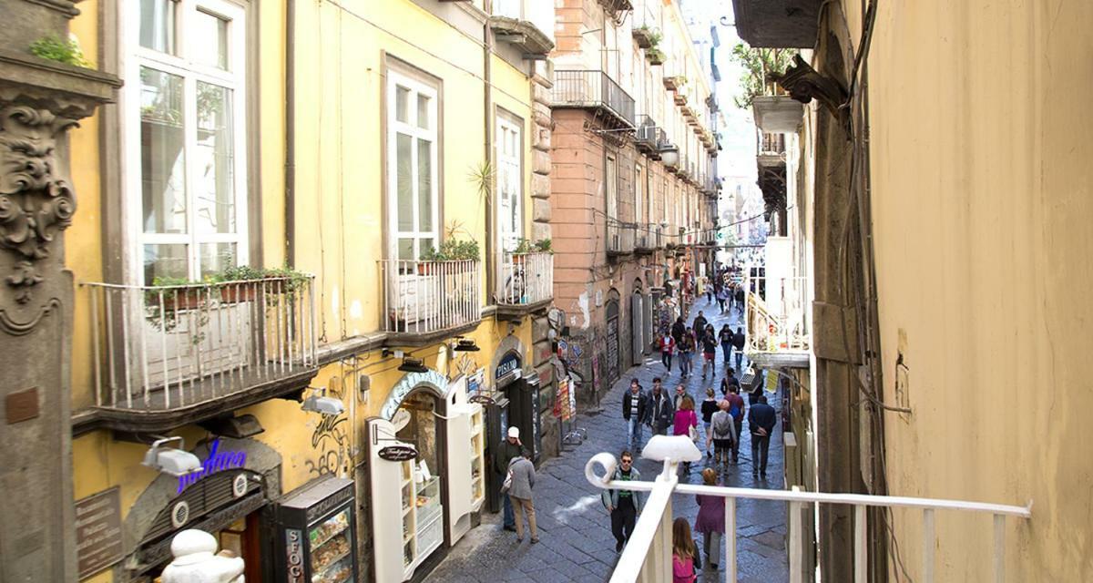 Decumano 23 Bed & Breakfast Napoli Dış mekan fotoğraf
